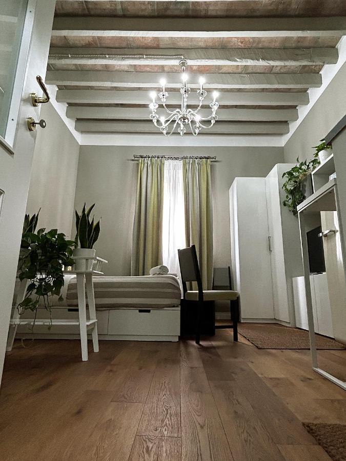Room114 - Studio Apartment Near The Center Флоренция Экстерьер фото