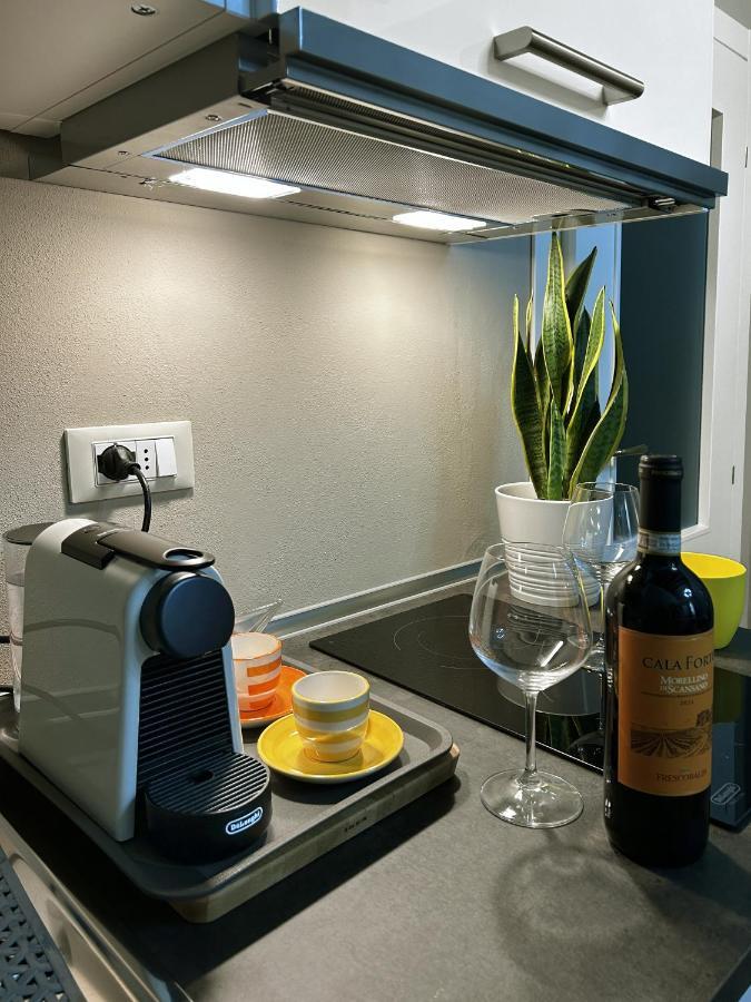 Room114 - Studio Apartment Near The Center Флоренция Экстерьер фото